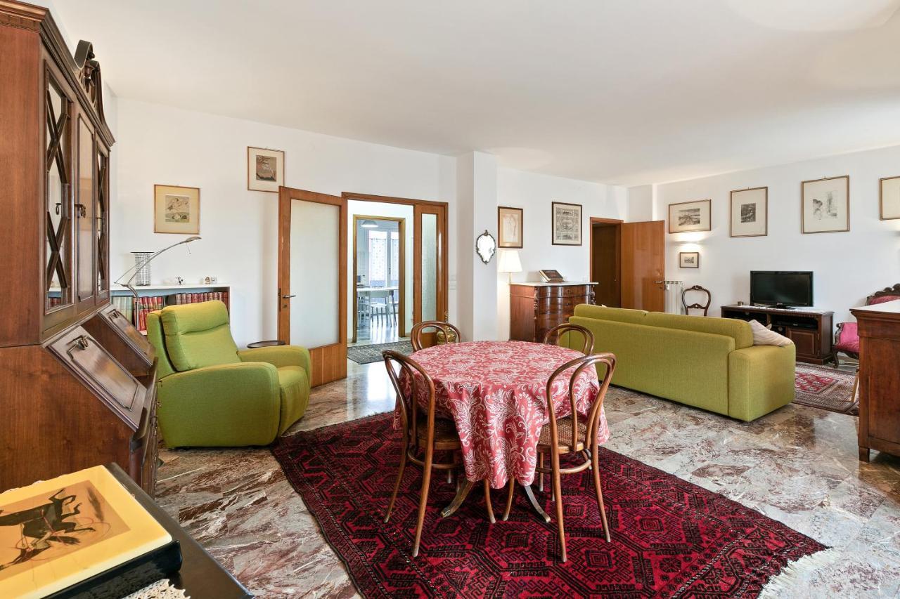 Condominio Torcello Vintage Apartment Mestre Bagian luar foto